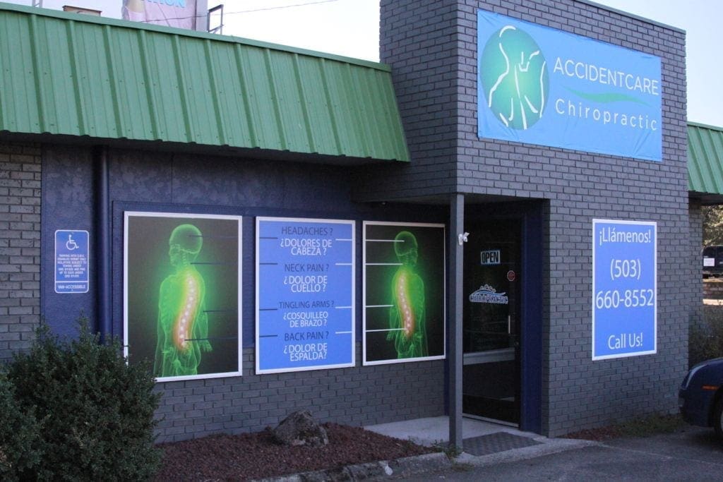 Chiropractor Gresham Clinic building exterior and front door.