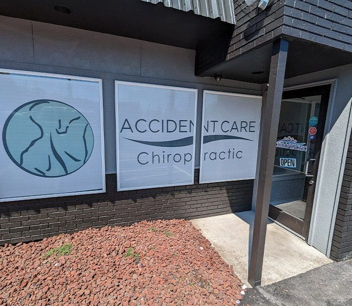 Gresham Chiropractor Clinic exterior of building showing the front entrance.
