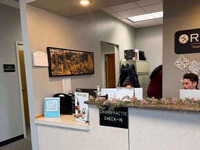Puyallup Chiropractor Clinic Front Desk
