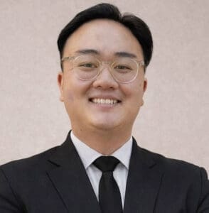 Dr. Steven Tran, D.C.