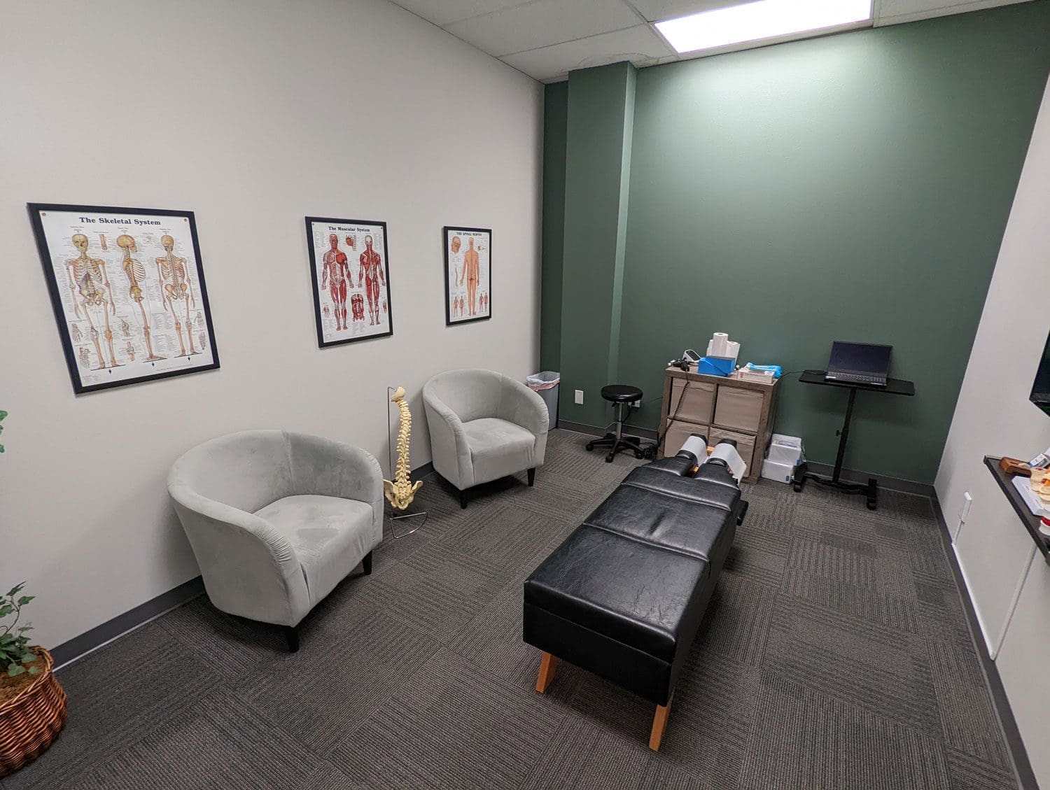 Woodburn Chiropractic Clinic reception area.