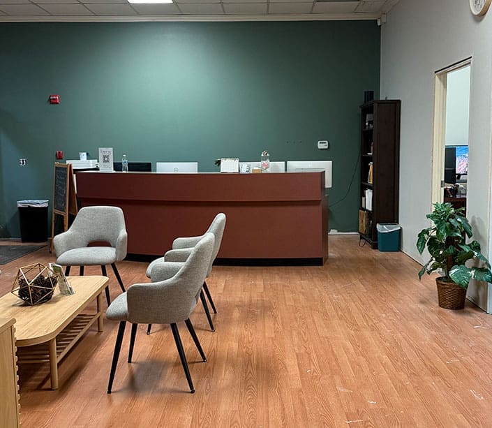 East Lakewood Chiropractic Clinic Front Desk